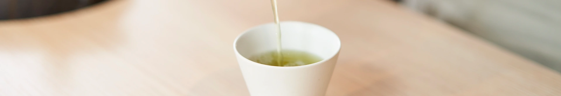 ホテルで一日を通してお茶を楽しむ