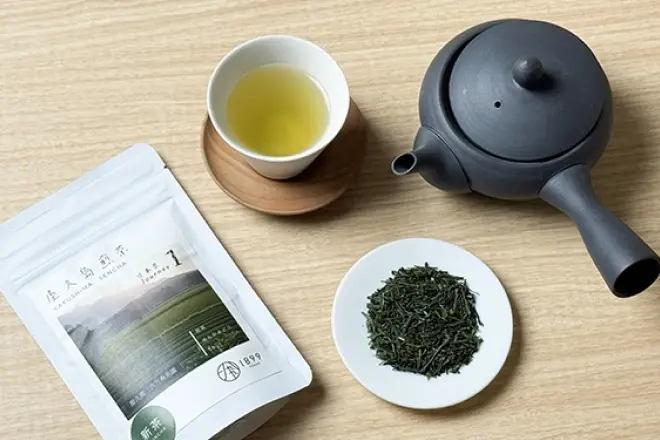 屋久島煎茶の茶葉