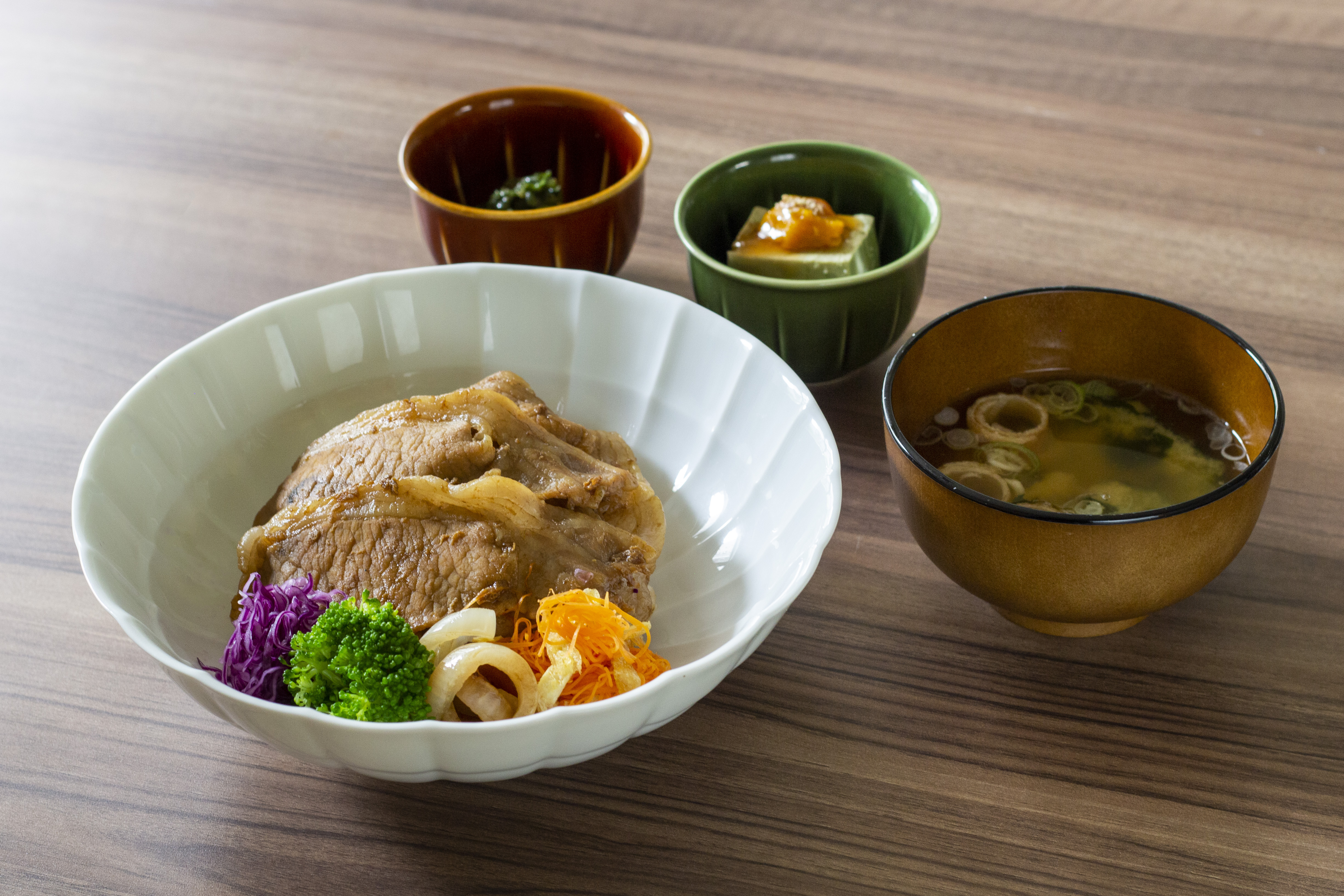 CHA-MI-TON Pork Bowl