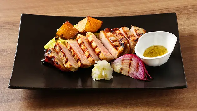 【食べごたえ◎】茶美豚ロース肉塩麹焼き 200g