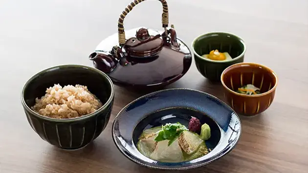 抹茶味噌の鯛茶漬け